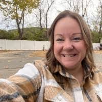 Mandy Wheeler's Instagram, Twitter & Facebook