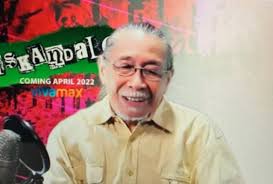 Bombi Plata is a filmmaker who has been working in the industry for over 30  years as a Director, Assistant Director, Acting Coach and an Actor. He was  part of the creative