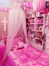 10 Aesthetic Pink Girl Bedroom Design And Decor Ideas Pink Bedroom For Girls Girl Bedroom Designs Pink Bedroom Design