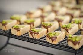 Pistazien Marzipan Platzchen Marzipan Platzchen Marzipan Rezepte