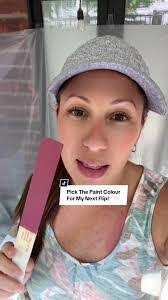 Chelsea Parr's Instagram, Twitter & Facebook