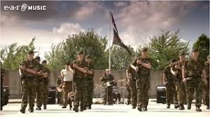 But these new recruits are so hapless, they run the risk of getting kicked out before their military careers even begin. Status Quo In The Army Now 2010 Official Video Youtube