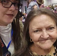 Theresa Gibson (@thesagibson) • Facebook