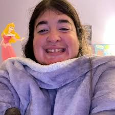 I can't believe it's just 6 days til Halloween! 😱 this spooky season has  floooooown by. The England trip felt like a total whirlwind. But I'm  absolutely ready for the more cozy