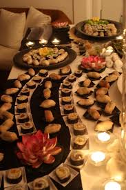 Pin By Noriko Beardow On Catering Sushi Dinner Party Sushi Party Wedding Food Display