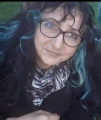 Carol Downes's Instagram, Twitter & Facebook