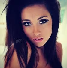 Traci Jacobs's Instagram, Twitter & Facebook