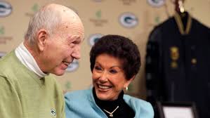 Bart Starr: Green Bay Packers legendary quarterback dies at age 85