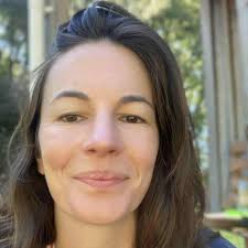 Actor profile for 'home, i'm darling' play