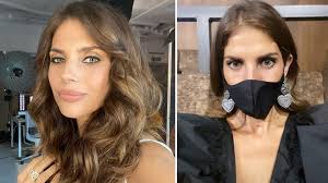 Born 9 january 1984) is a polish actress. Weronika Rosati W Zjawiskowej Kreacji Z Trenem Projektu Swojej Mamy Kozaczek