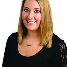 Stephanie Huse Real Estate Agent Expert in