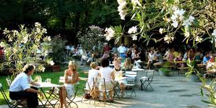 In keinem anderen berliner stadtteil läßt sich so einfach eine kulinarische weltreise machen wie in mitte. Cafe Am Neuen See Beer Gardens Top10berlin