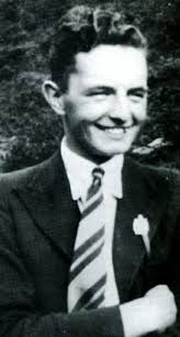 With the 75th Anniversary of D-Day 6th June 1944 coming up here, courtesy  of the excellent West Wales War Memorial Project, are the names of three  brave Llanelli men who sadly lost