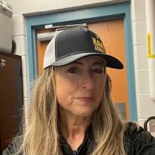 Coach Calkins (@CoachGCalkins)