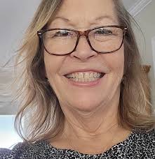 Anne Stuart Chrysta Powell-Bikoff Melissa Simon Disharoon Erica Hatlie  Shankle I have done my best to gin up some nostalgia. <3