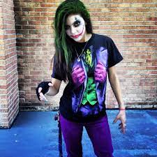 Joker Cosplay Spray Paint And Easy Diy Makeup Joker Cosplay Vampire Costume Diy Easy Cosplay Ideas