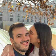 Muito mais que o pai de Daniel. Hoje é dia do amor da minha vida, com quem  já compartilho 8 anos de amor, cumplicidade e lealdade. Andrews topa tudo,  qualquer viagem, qualquer