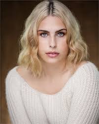 Shontae Wright's Instagram, Twitter & Facebook