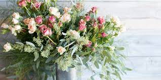 Simply turn the flower upside down and pour water into the open cavity of the stalk. How To Arrange Flowers 6 Diy Floral Arrangements Architectural Digest