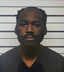 🛑FAFO ALERT🛑 White THUG in Gluckstadt, Mississippi pulls gun