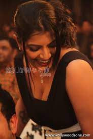 422 x 640 jpeg 47 кб. Hot Varalakshmi Cleavage Stills 331131 Actress Varalaxmi Sarathkumar Gallery