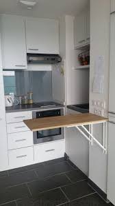 studio de petit logement de l optimisation de l espace table pliable rabattable escamotable table pliable table de cuisine pliante idee decoration cuisine