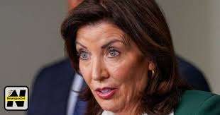 President Donald Trump's Golf Courses Are Reportedly Facing Serious New  Threats. Read more link in comment👇