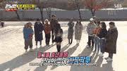 In this week's episode, running man races to celebrate hangeul day in the beautiful region of cheongdo, a place known for its persimmons. Running Man Gifs With Sound Gfycat