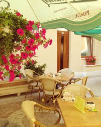 Günstige preise exklusive businessrabatte bis zu 30 % neu: Hotel Transilvania Cel Mai Vechi Hotel Din Cluj Cazare Cluj Com