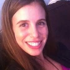 Michelle Zara Evans (@ellezara)