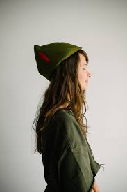 Peter Pan Hat Diy Costume Diy Peter Pan Costume Peter Pan Costumes Modest Halloween Costumes