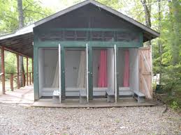 Campground Town Line Camping On Damariscotta Lake Maine Outdoor Bathrooms Camping Shower Camping Toilet
