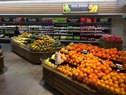 tesco ioi mall putrajaya malaysia supermarket fresh lifestyle visual merchandising www clearretailgroup eu grocery store grocery tesco
