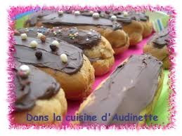 Eclair Au Chocolat Dans La Cuisine D Audinette Eclair Au Chocolat Alimentation Cuisine
