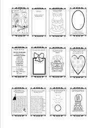 The coloring sheet features two drawn figures of a couple that smiles happily in their wedding garments. Wedding Activity Book Printable Customizable Etsy Hochzeit Aktivitaten Kinder Hochzeitsaktivitaten Hochzeit Malvorlagen