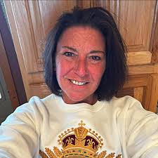 This is for people who vape: where are y'all getting your vapes? I've been  using elf bars for awhile, but ones I bought at the smoke shop