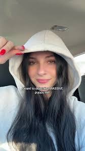 Jennifer Boddie's Instagram, Twitter & Facebook