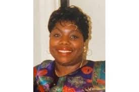 Debra Speakman's Instagram, Twitter & Facebook