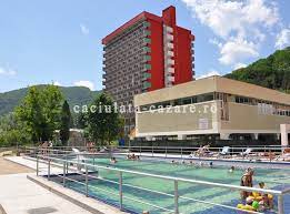 Centru tratamente balneologice, parcare, receptie, restaurant, lift, room service. Hotel Caciulata Calimanesti Caciulata