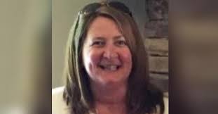 Linda Osman's Instagram, Twitter & Facebook