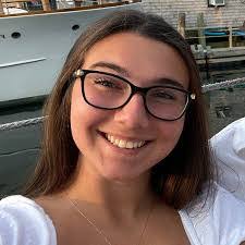 Katrina Hatch's Instagram, Twitter & Facebook