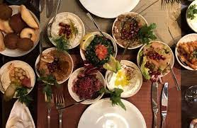 orientalische kuche im mauritiusviertel in koln mezze orientalische kuche gemutliches cafe kuche