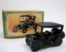 Pin By Hunter Gladhill On Antiques Avon Collectibles Vintage Avon Man Cave Gifts