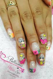 En este pequeño catalogo de uñas decoradas veras 12 diseños diferentes ,inspirate en los dibujos y comienza a decorar tus uñas usando esmaltes y pinturas estos dibujos animados los venden como stiquer pero los puedes decorar a mano alzada usando pincel y pintura acrílica negra y roja. Pies Unas Decoradas De Animales Animados Nail Art
