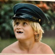 Assistant hook materials and knot suggestions needed