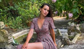 Marie Brethenoux toda nua! Agricultora da SIC faz furor em sites porno