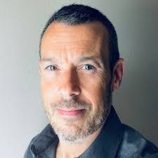 Wade Potts's Instagram, Twitter & Facebook