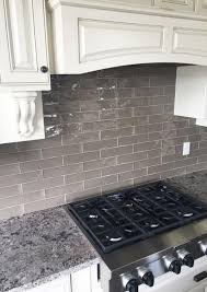 31 Cutest Kitchen Backsplash Ideas Kitchens Kitchenbacksplash Kitchenbacksplashidea Kitchen Backsplash Designs Simple Kitchen Minimalist Kitchen Backsplash