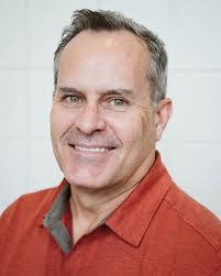 Derek Walden's Instagram, Twitter & Facebook