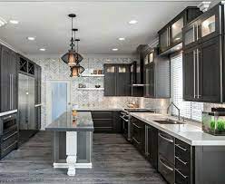 See more ideas about kitchen design, kitchen remodel, kitchen inspirations. Pin By Montsina On Cooking Oasis Modern Kitchen Interiors Kitchen Interior Design Modern Farmhouse Kitchen Design